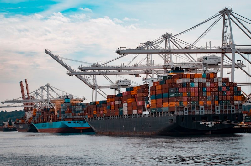 Studi Kelayakan & AMDAL Kawasan Industri Maritim